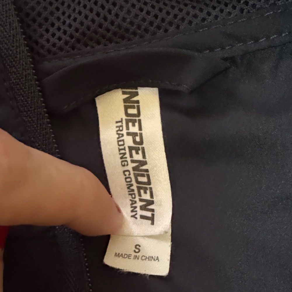 WYLD Navy Hooded Rain Jacket - Picture 3 of 4
